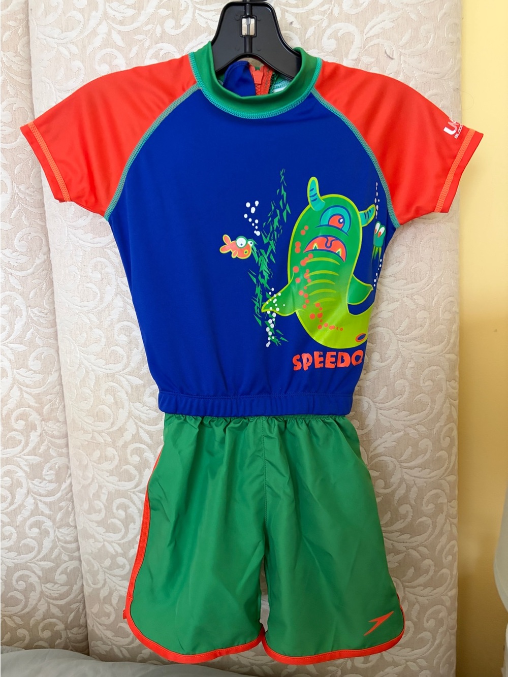 Speedo Toddler’s Shark Rashguard Swim Set with Flotation Shirt; 2-4T